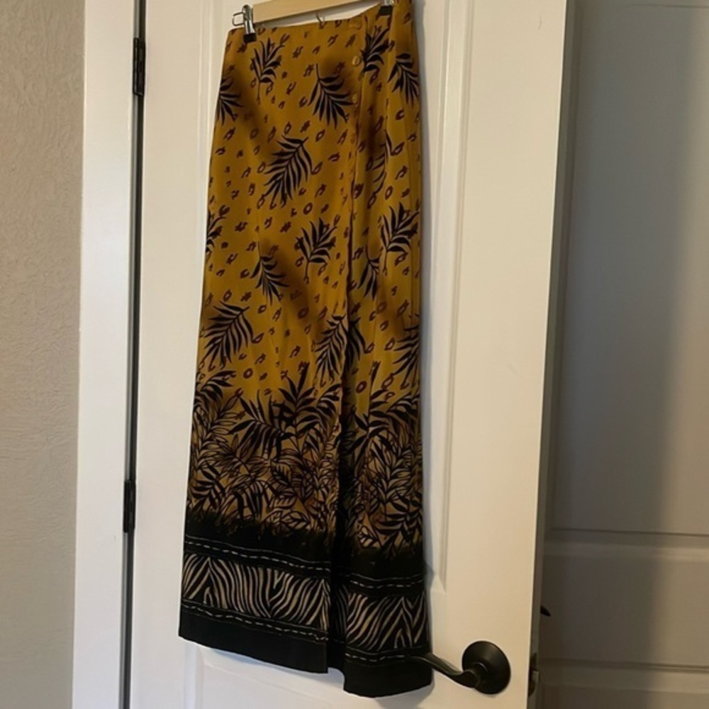 Marla Kim Skirt